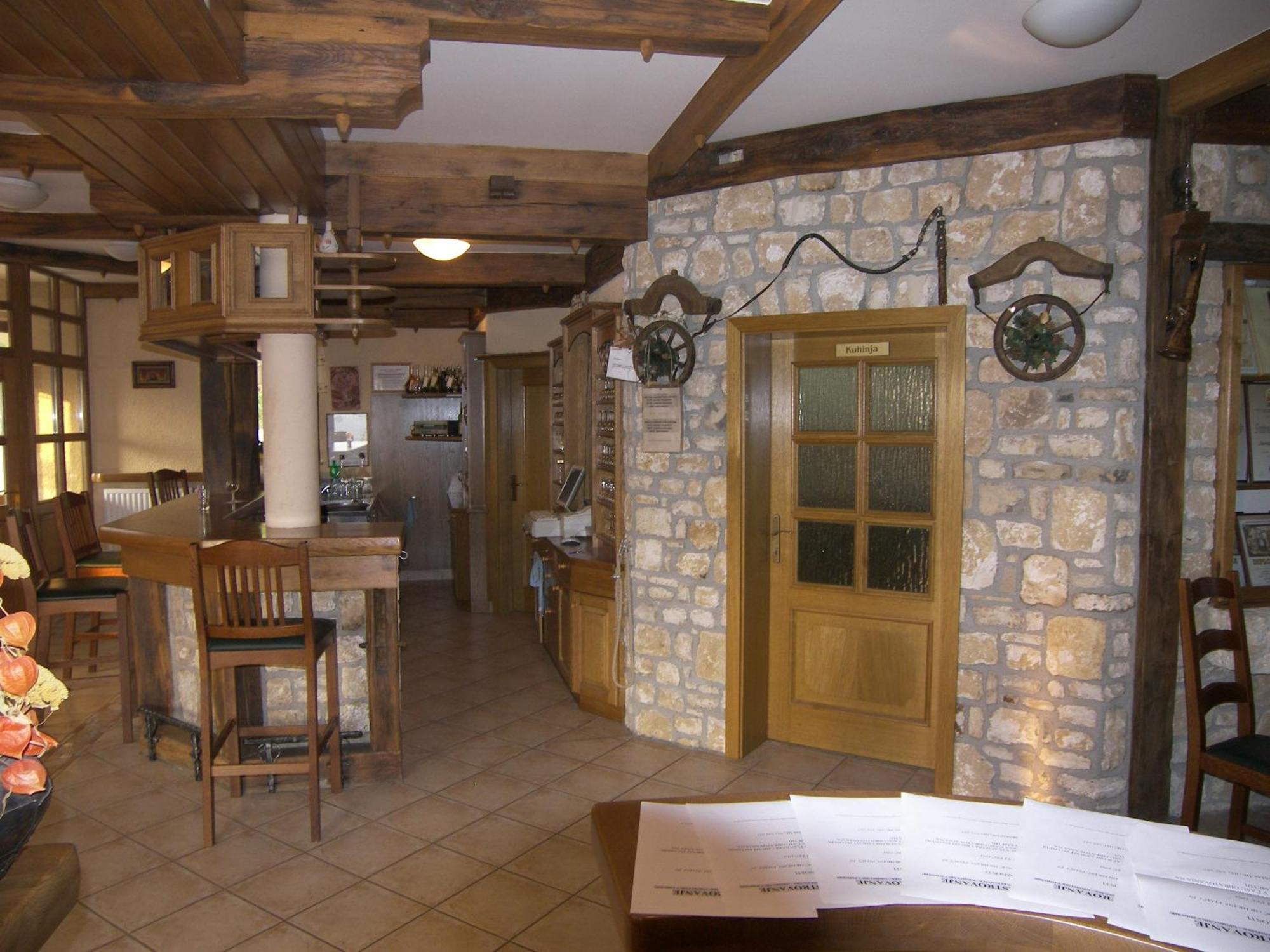 세브니차 지방 자치제 Grobelnik Tourist Farm 빌라 외부 사진